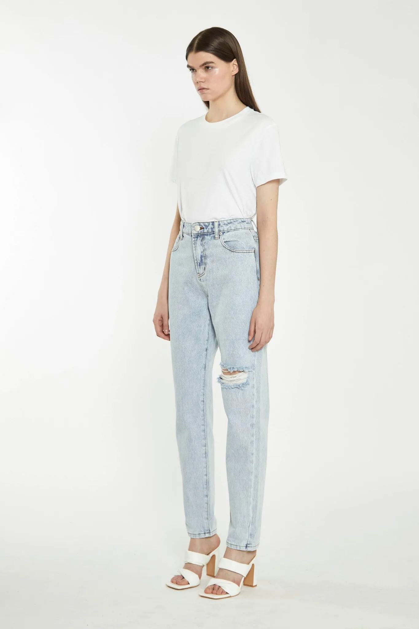 Antique Bleach Distressed Mom Jeans