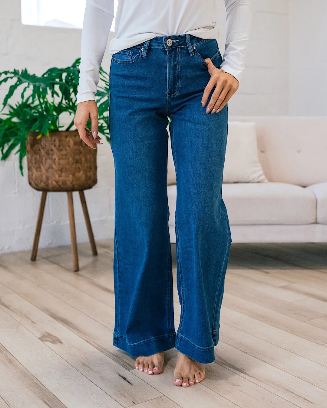 Jacey Wide Leg Jeans