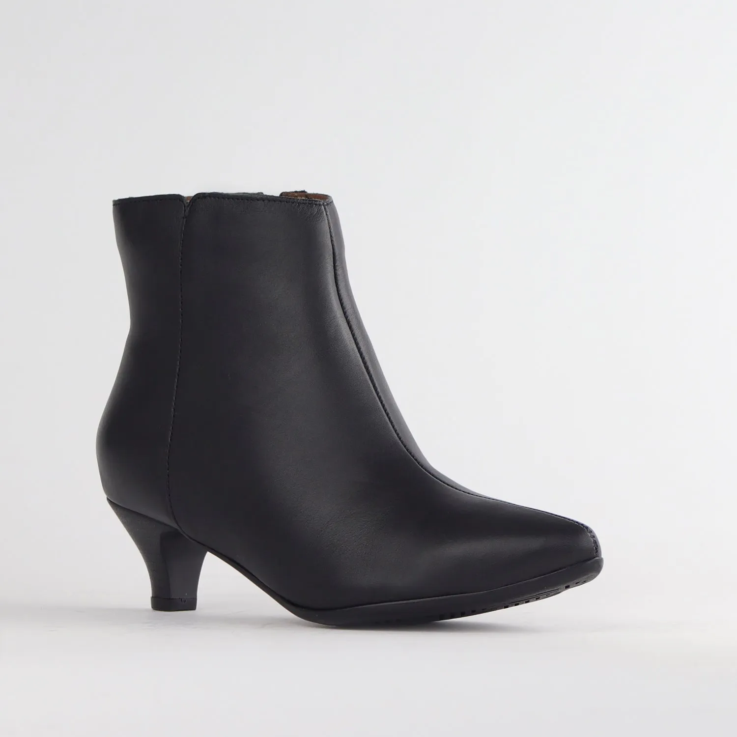 Pointed Kitten Heel Ankle Boot in Black - 12650